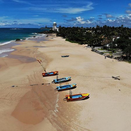 Dinuli Home Stay Ахунгалла Экстерьер фото