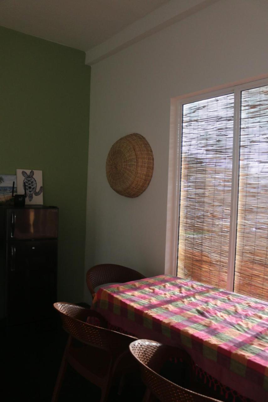 Dinuli Home Stay Ахунгалла Экстерьер фото